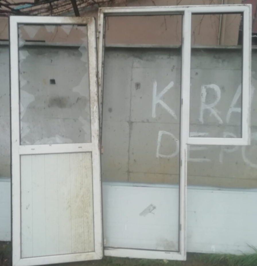 ÇIKMA BALKON PENCERESİ