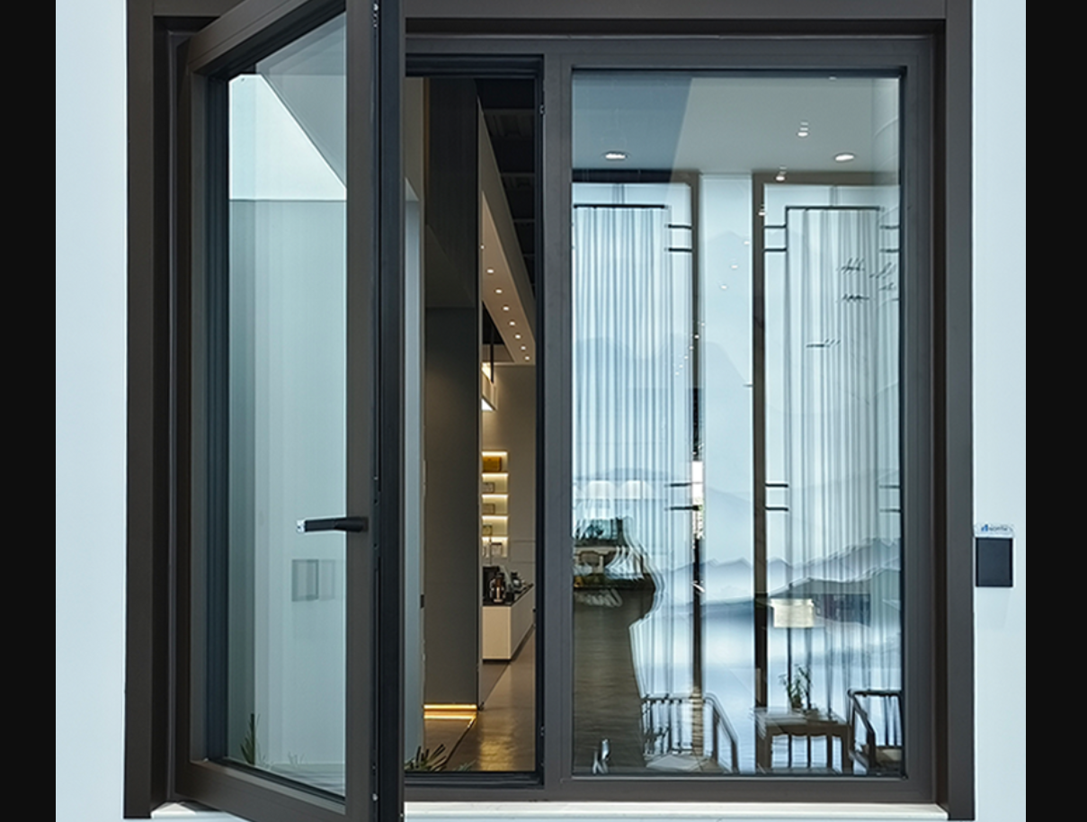 çıkma alüminyum penceresi